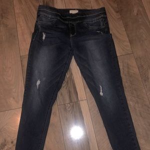 Pull on no zipper jeans